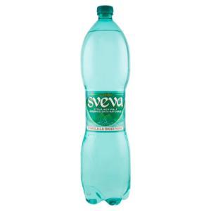 Acqua minerale effervescente naturale in pet
